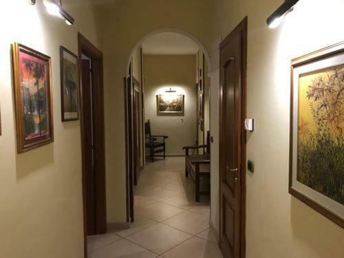 萨莱诺Casa Family & Friends住宿加早餐旅馆 外观 照片
